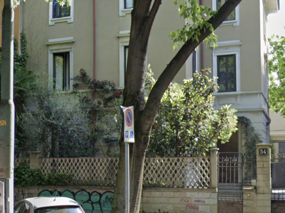 1. Villa Via Teodosio 54