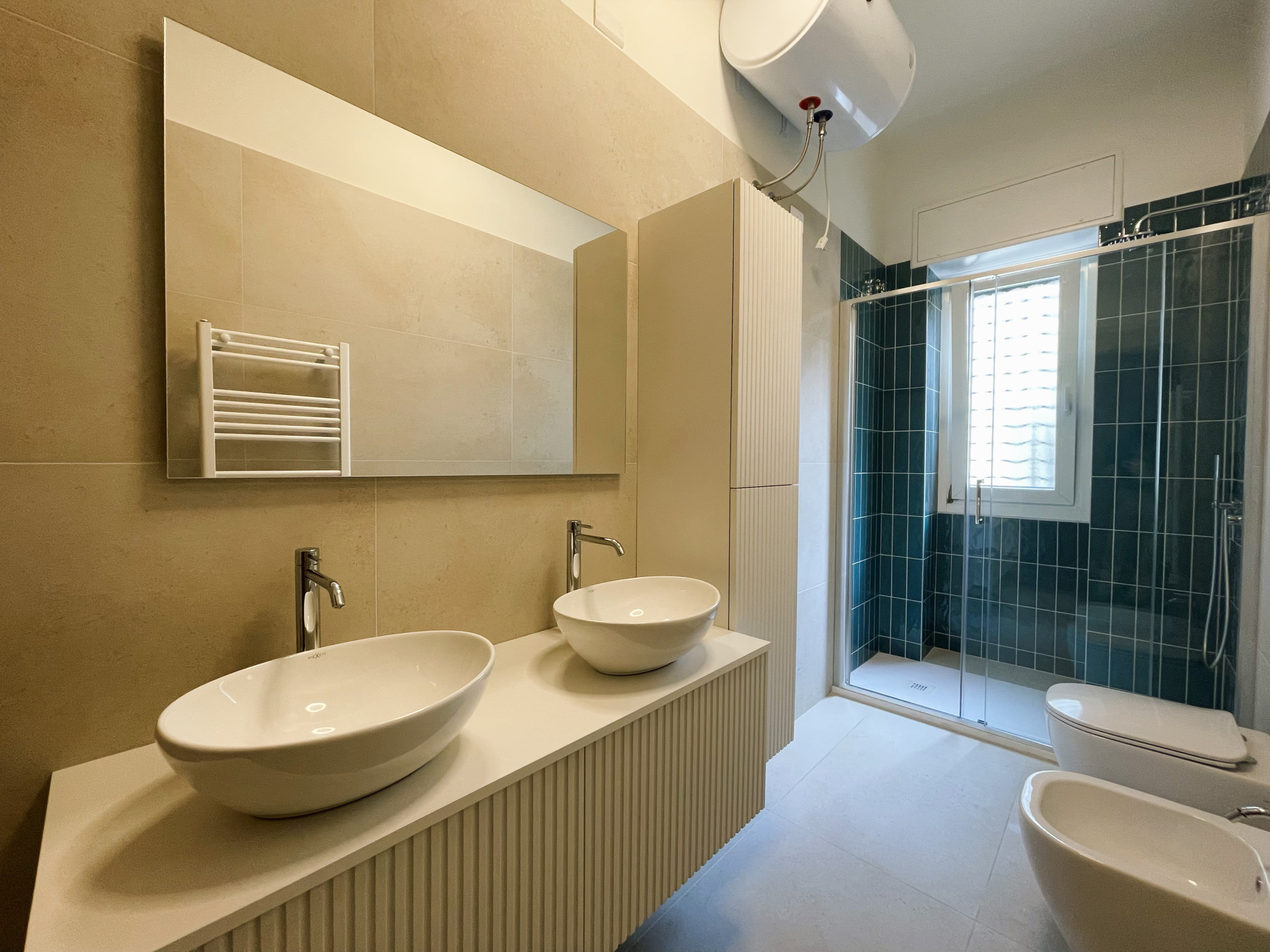 20250724_104737875_iOS