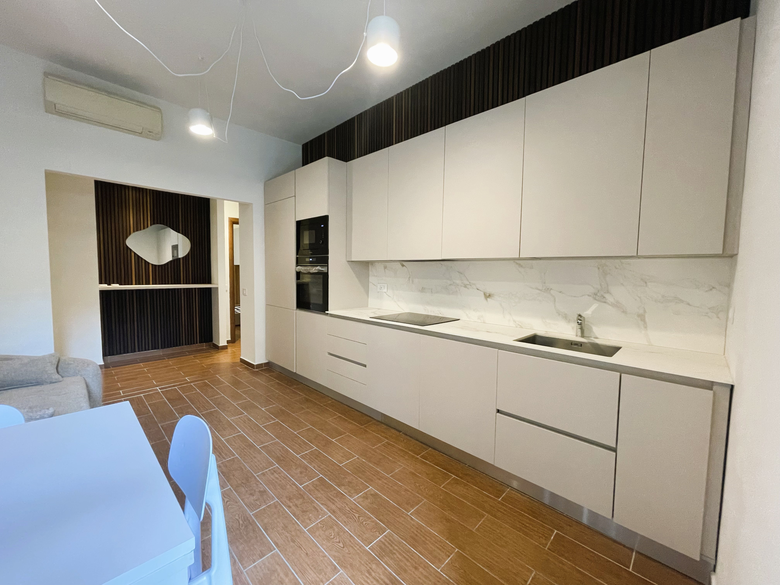 20250724_104837525_iOS