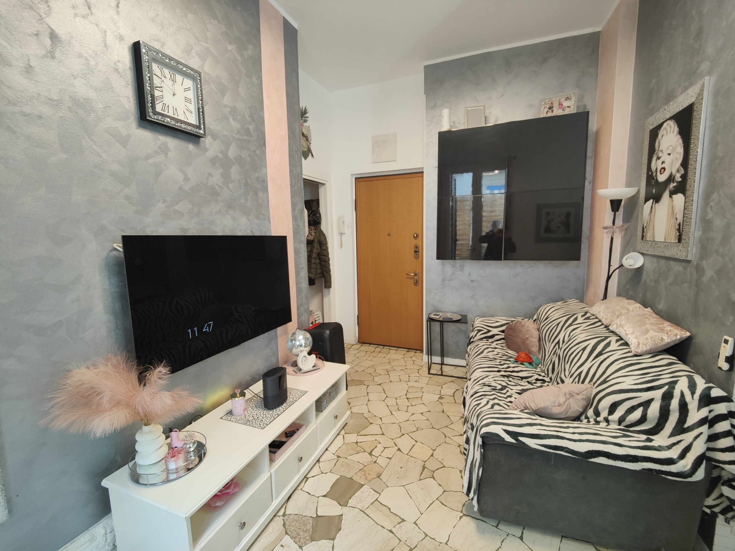 IMG20260328114756 3 locali di 64 mq oltre terrazzo 40 mq