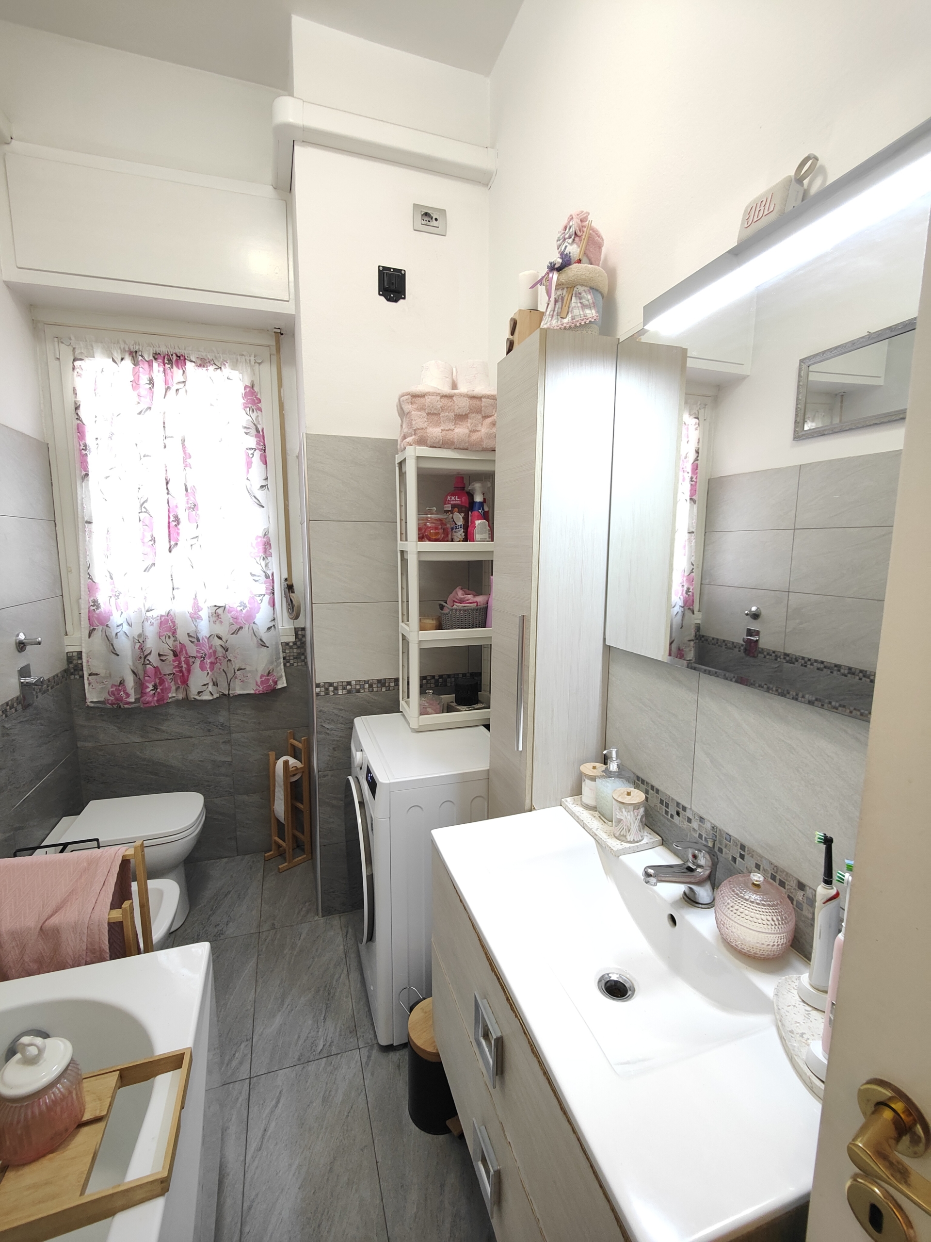 IMG20260328115842 3 locali di 64 mq oltre terrazzo 40 mq