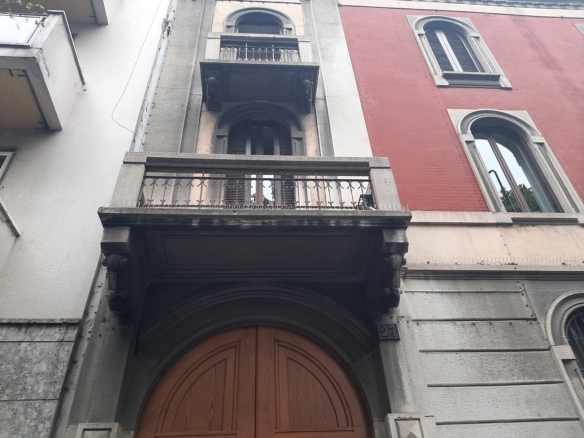 DUE STANZE SINGOLE IN QUADRILOCALE DI PREGIO ZONA NAVIGLI.