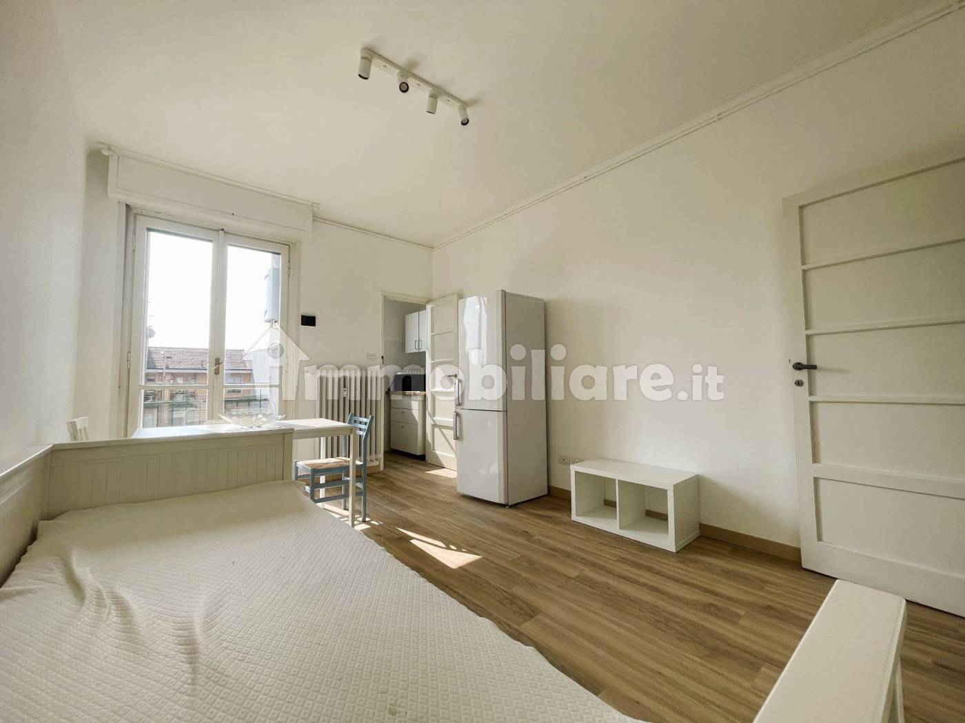 4 AFFITTO 2 LOCALI RISTRUTTURATO – ULTIMO PIANO – Città Studi