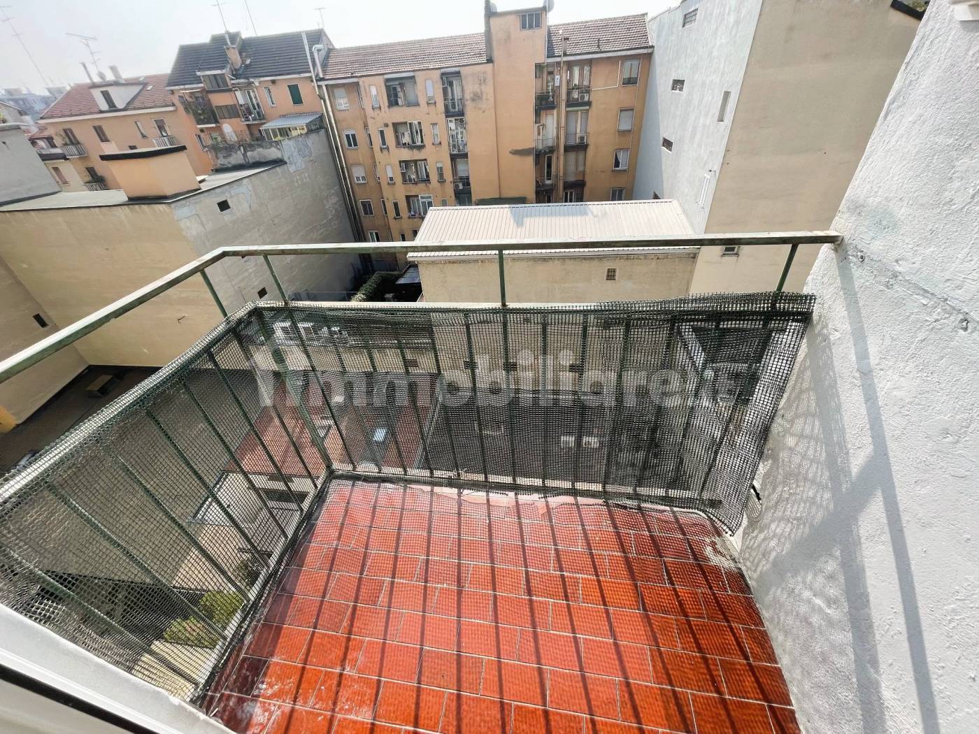 5 AFFITTO 2 LOCALI RISTRUTTURATO – ULTIMO PIANO – Città Studi