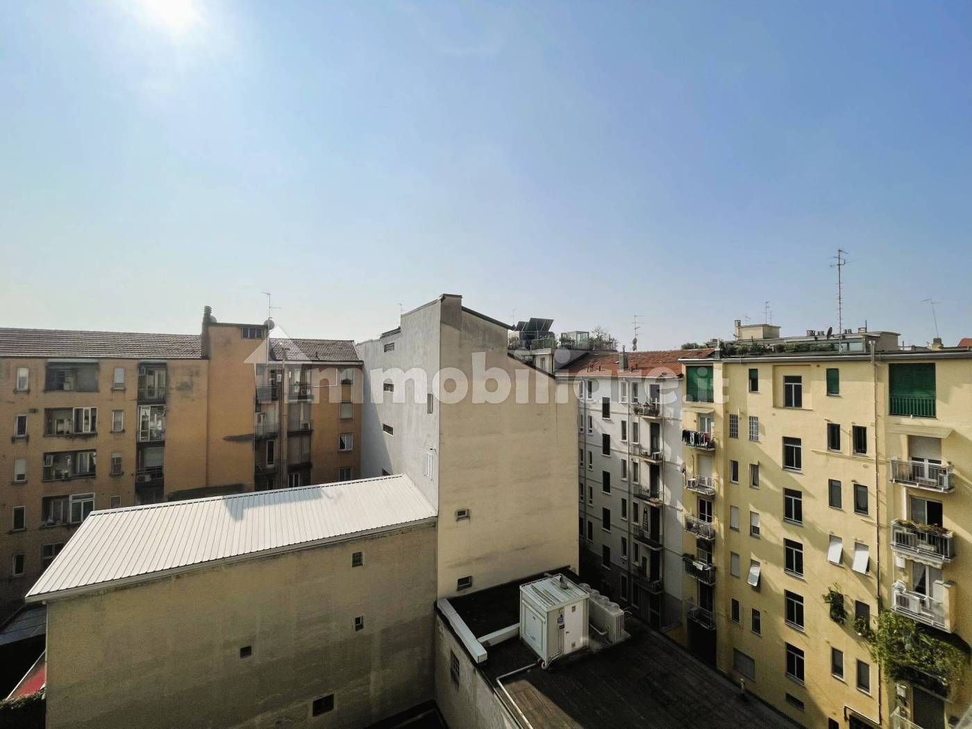 7 AFFITTO 2 LOCALI RISTRUTTURATO – ULTIMO PIANO – Città Studi